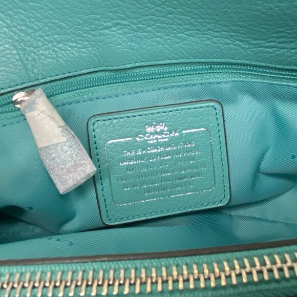 Coach Mercer 24 Crossbody Bag – Green Leather – NWT - Picture 11 of 13